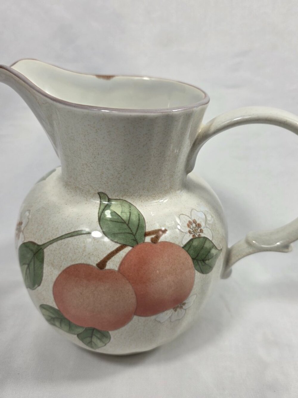 Mikasa Fruit Panorama 32 Oz Pitcher DC014 Ivory with Colorful Fruit & Flowers